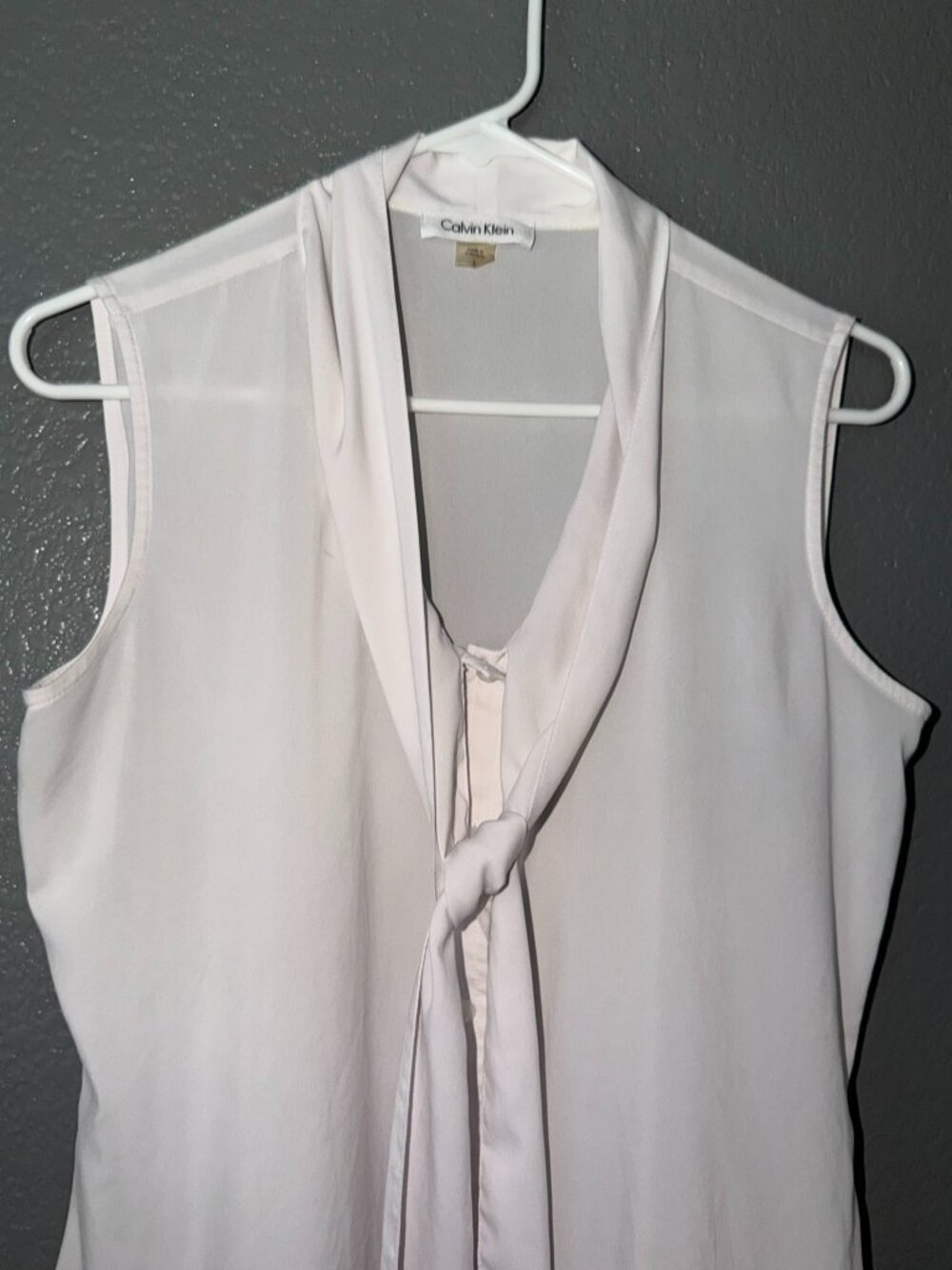 Calvin Klein Women’s Small White Sleeveless Tie Neck Blouse Button Front - Picture 3 of 6